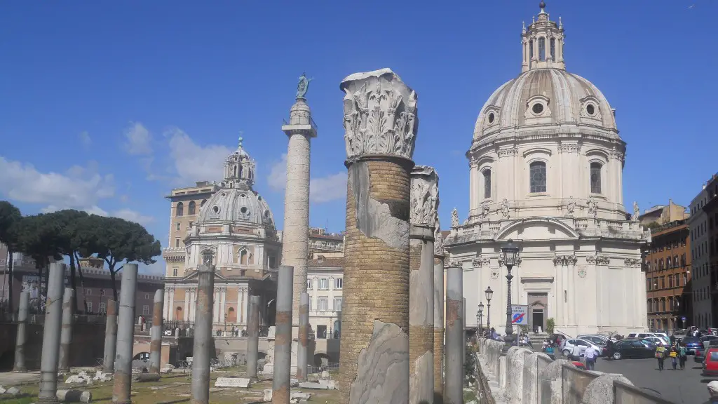 What did patricians wear in ancient rome?