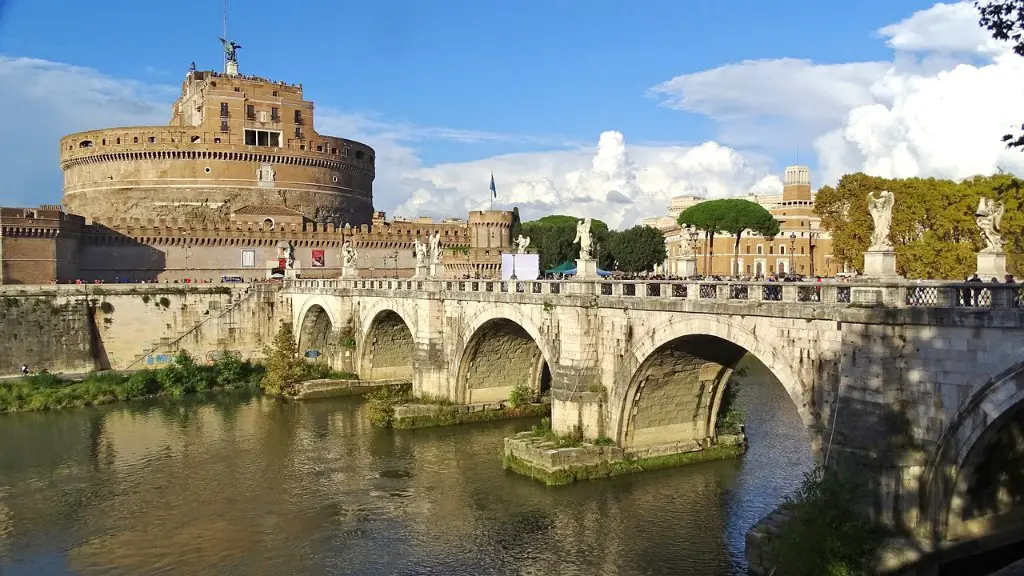 Did the ancient romans invent the arch?