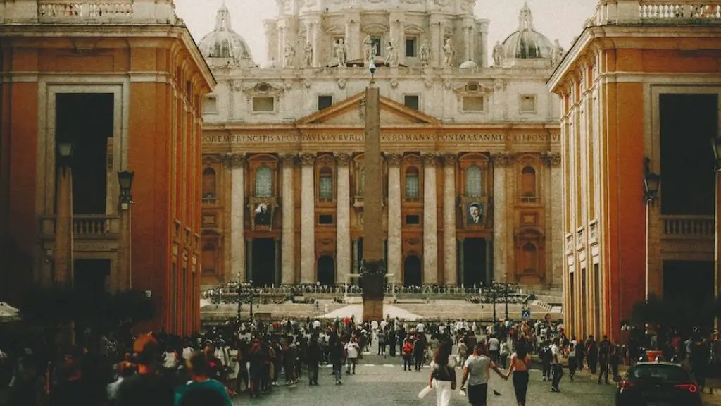 What is a basilica in ancient rome?
