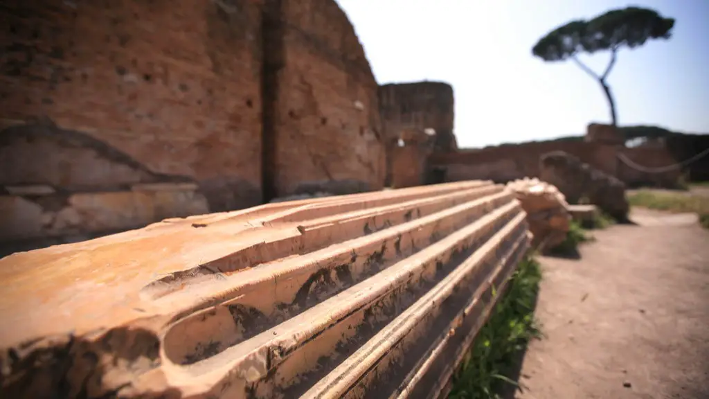 What did ancient romans use to scuplpt with?