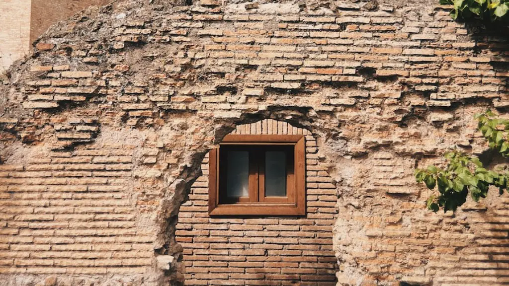 How did ancient romans crucify?
