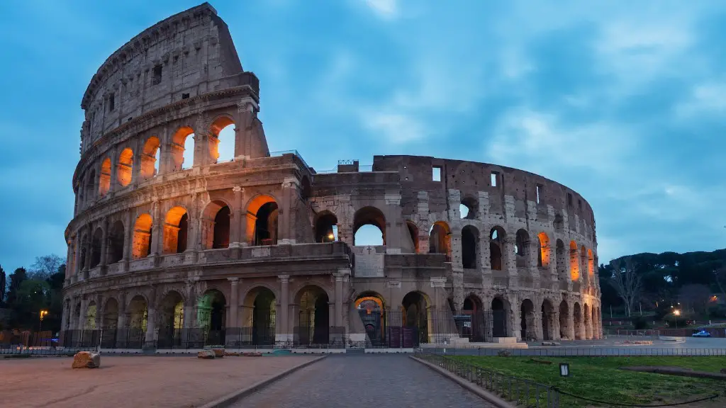 Did ancient romans and grand plaza?